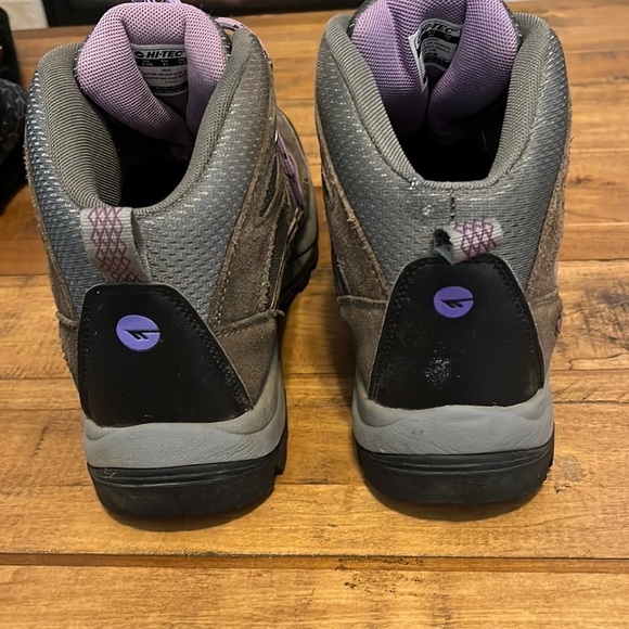 𝅺hi-tec hiking boots size 9, in good condition - Picture 2 of 8